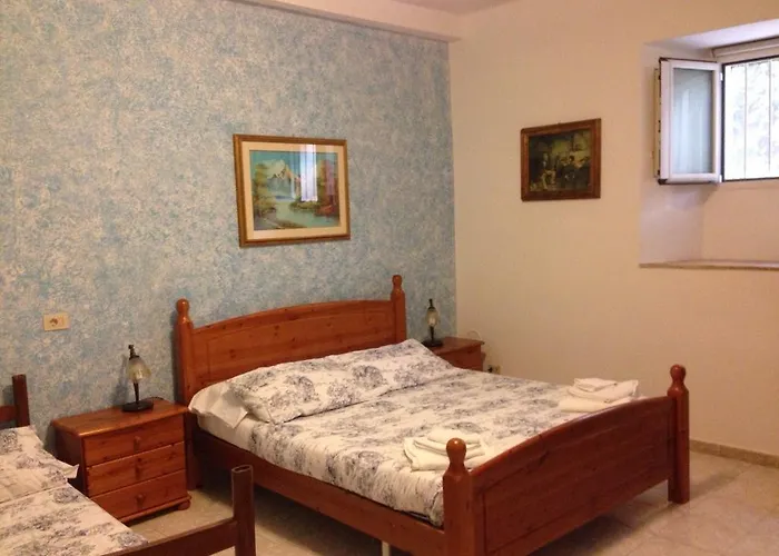 Leonard Acqui Bed & Breakfast Roma